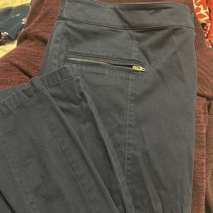 Navy skinny pants